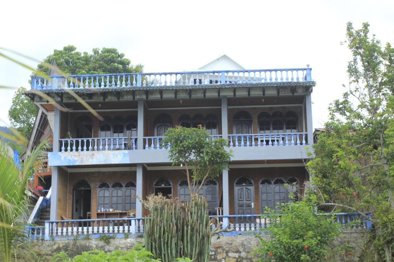 Sony Cottage Samosir Island Exterior foto