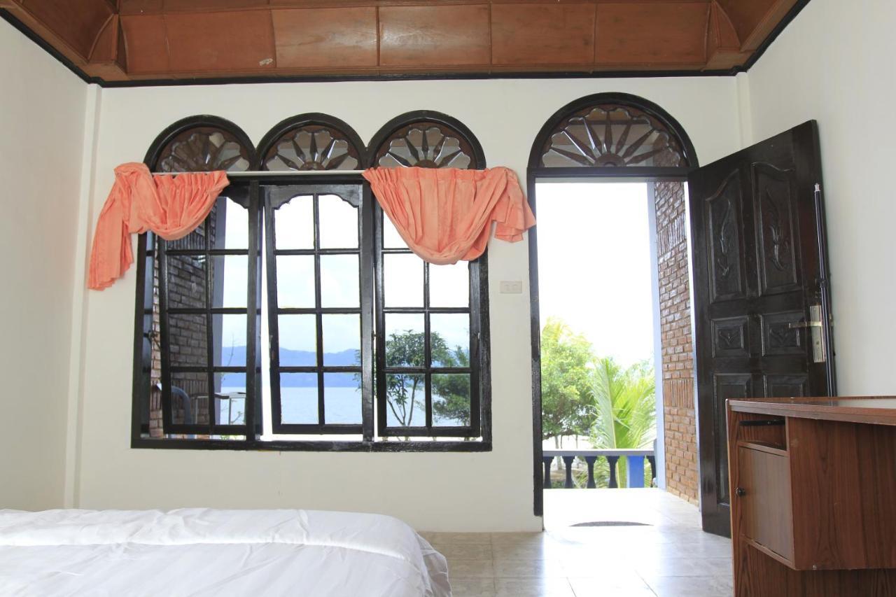 Sony Cottage Samosir Island Exterior foto